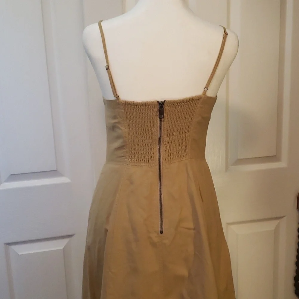 New Banana Republic Mind Dress Sz 4 Tan color - Picture 6 of 12